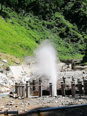 噴泉  地獄谷温泉 (ゆったり湯田中温泉連泊と信州観光付き3日間) 3日目    2022年7月24日 