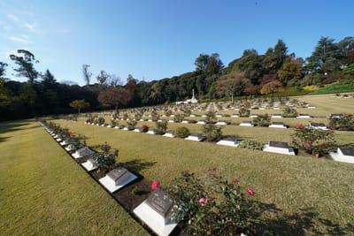 英連邦戦死者墓地