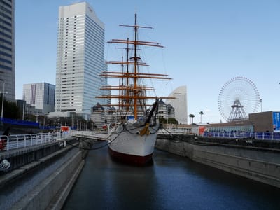 帆船日本丸の改修完了で「注水式」　横浜