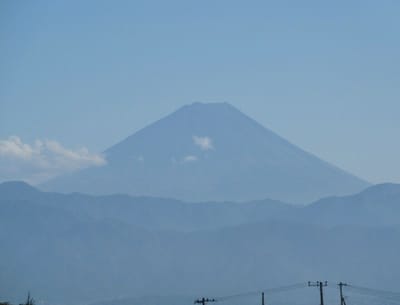 帰りの薄くなった富士山