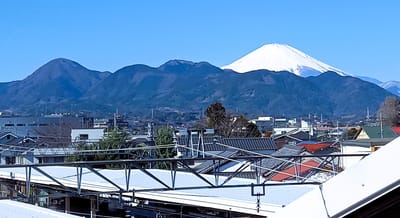 　🚉　小田急線「新松田駅」から見る🗻富士山