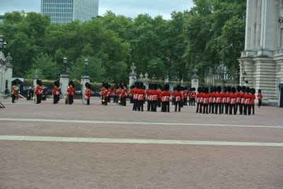 バッキンガム宮殿の衛兵の交代式