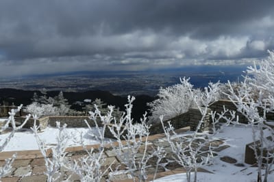 超久しぶりの冠雪、地元六甲山