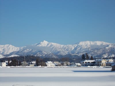 立山と雪景色