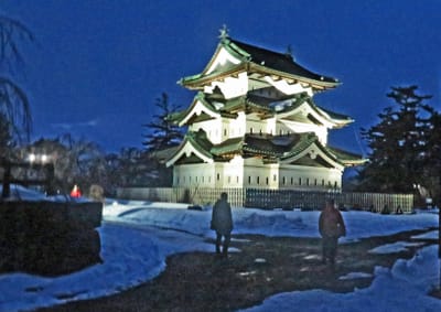 冬の弘前城
