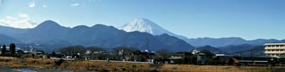 <完>新松田町、酒匂川（さかわがわ）から見る富士山 🗻