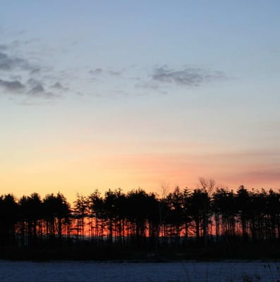 初冬の夜明け前の景色