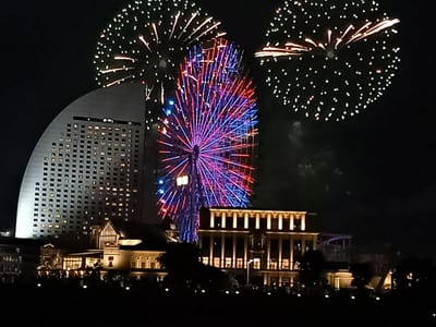 🎆🎇首都圏最大級、25分間で約2万発の花火が打ち上がる「みなとみらいスマートフェスティバル2023」<完>