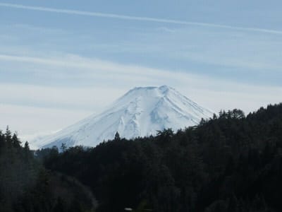 真っ白な富士山