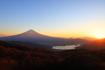 こっちは富士山の紅葉？