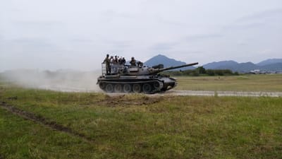 令和元年６月２日、陸上自衛隊７４式戦車に乗りました。