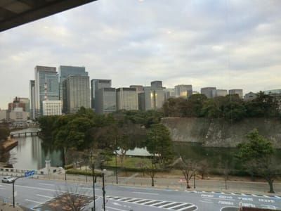 東京国立近代美術館から眺めた皇居と大手町付近