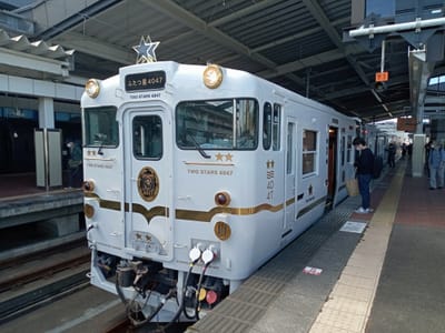 只今、武雄温泉駅から長崎駅に向かって乗り鉄敢行中１
