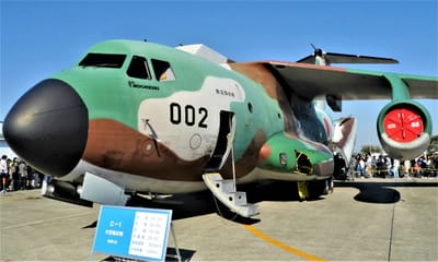 ✈ 入間基地、3年ぶり航空祭 : 国産輸送機C-1 29号機が、ラストフライト … 国産輸送機の"C-1"は C-2に更新 !