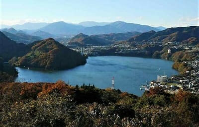 　【神奈川県】 昭和レトロな異空間 「県立相模湖公園」
