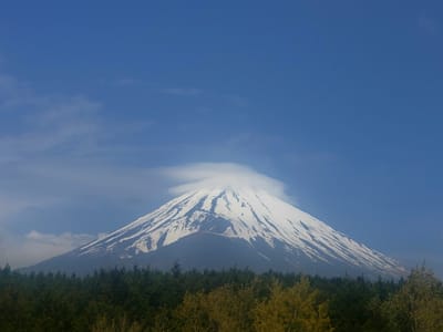 富士の笠雲