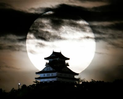 岐阜城と叢雲の月（２）