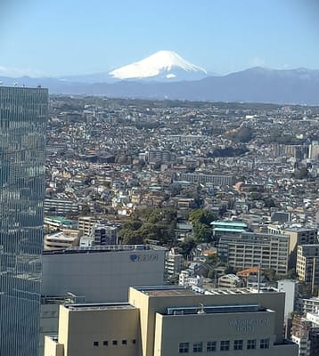 　🗻「ザ・タワー横浜北沖」46階 展望台から見る富士山 !!