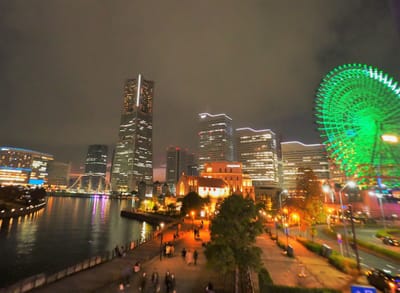 2022年11月26日の夜景(横浜桜木町)