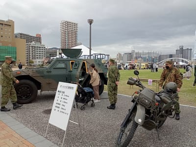 勝山公園で展示された陸上自衛隊偵察バイク