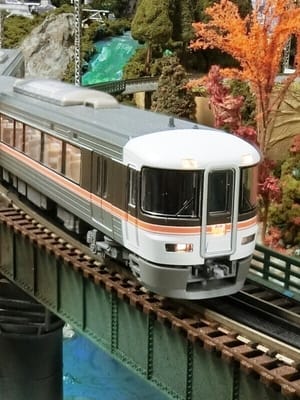 TMSを楽しんでいます！TOMIX限定品 JR373系電車（飯田線秘境駅号）懲りずにまだあった！飯田線を走ってる