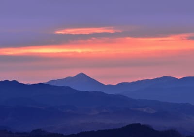 関西のマッターホルン（高見山）