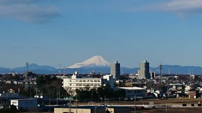 我が家のテラスから毎日眺める富士山🗻