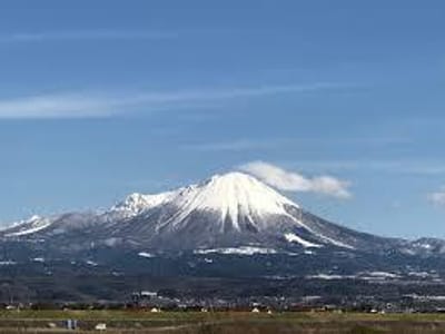 山陰一高い山～鳥取県にある冬の大山でっせ～(^^)/