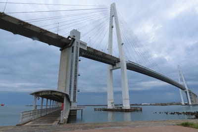 新湊大橋