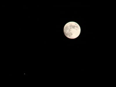 月 (月齢13.1) と木星