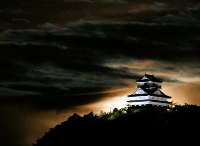 岐阜城と叢雲の月（１）