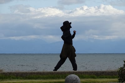 The Walking Kunoichi