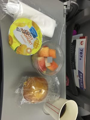 機内食　朝の軽食