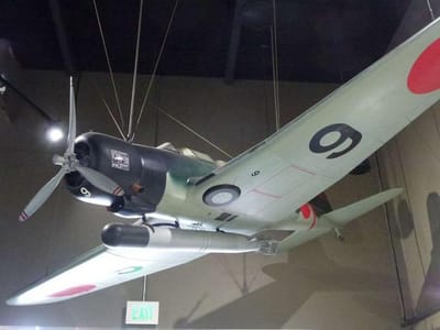 真珠湾攻撃した日本の雷撃機の模型