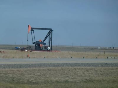 石油採掘井戸